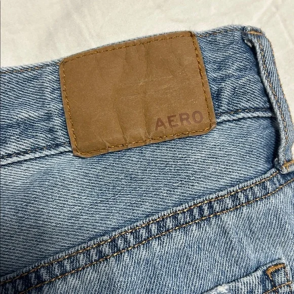 Aeropostale Size 10 Distressed Mom Short Jean Shorts - Picture 7 of 11